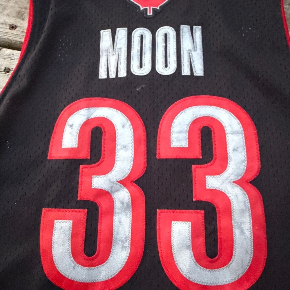 Adidas Toronto Basketball Jersey - 33 Moon  Size M‎ - Picture 10 of 13